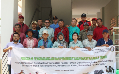 PENINGKATAN KETERAMPILAN PETERNAK DESA TANJUNG KULON DALAM PEMBUATAN FERMENTASI PAKAN TERNAK MELALUI PROGRAM PENGEMBANGAN DAN PEMBERDAYAAN MASYARAKAT (P3M) UNDIP